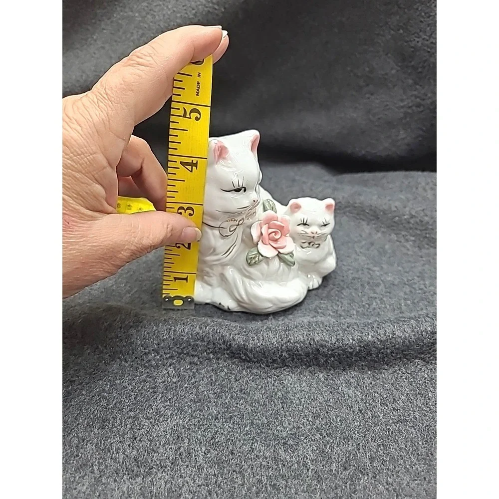 Vtg‎ Porcelain White Persian Mom & Baby Cat Figurine Rose Gold Accents 5